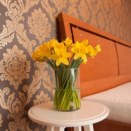 Апартаменты Evarent Free Parking