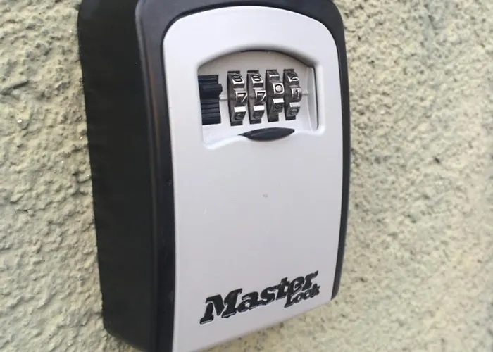 Evarent Free Parking