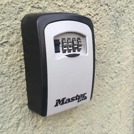 Evarent Free Parking